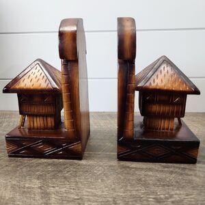 Hand Carved Wood Tiki Hut Bookends Polynesian Tropical Palms Approx 8x4x4